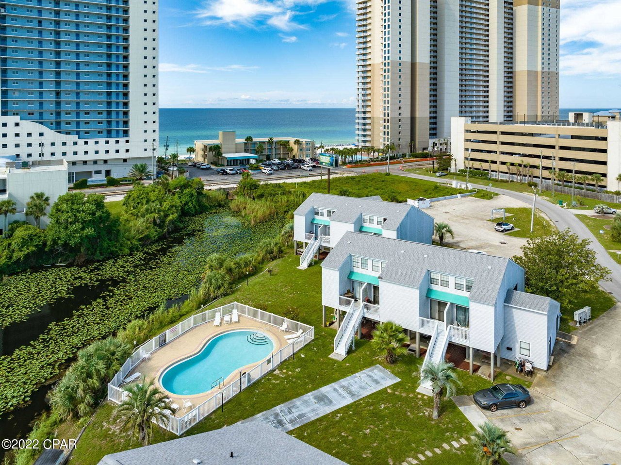 301 Lullwater Dr #305