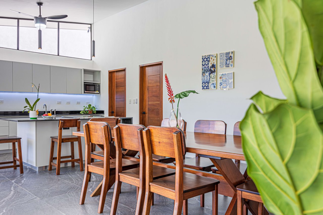 Stylish 3 bed, 3 bath Brand New  Villa in Uvita. 