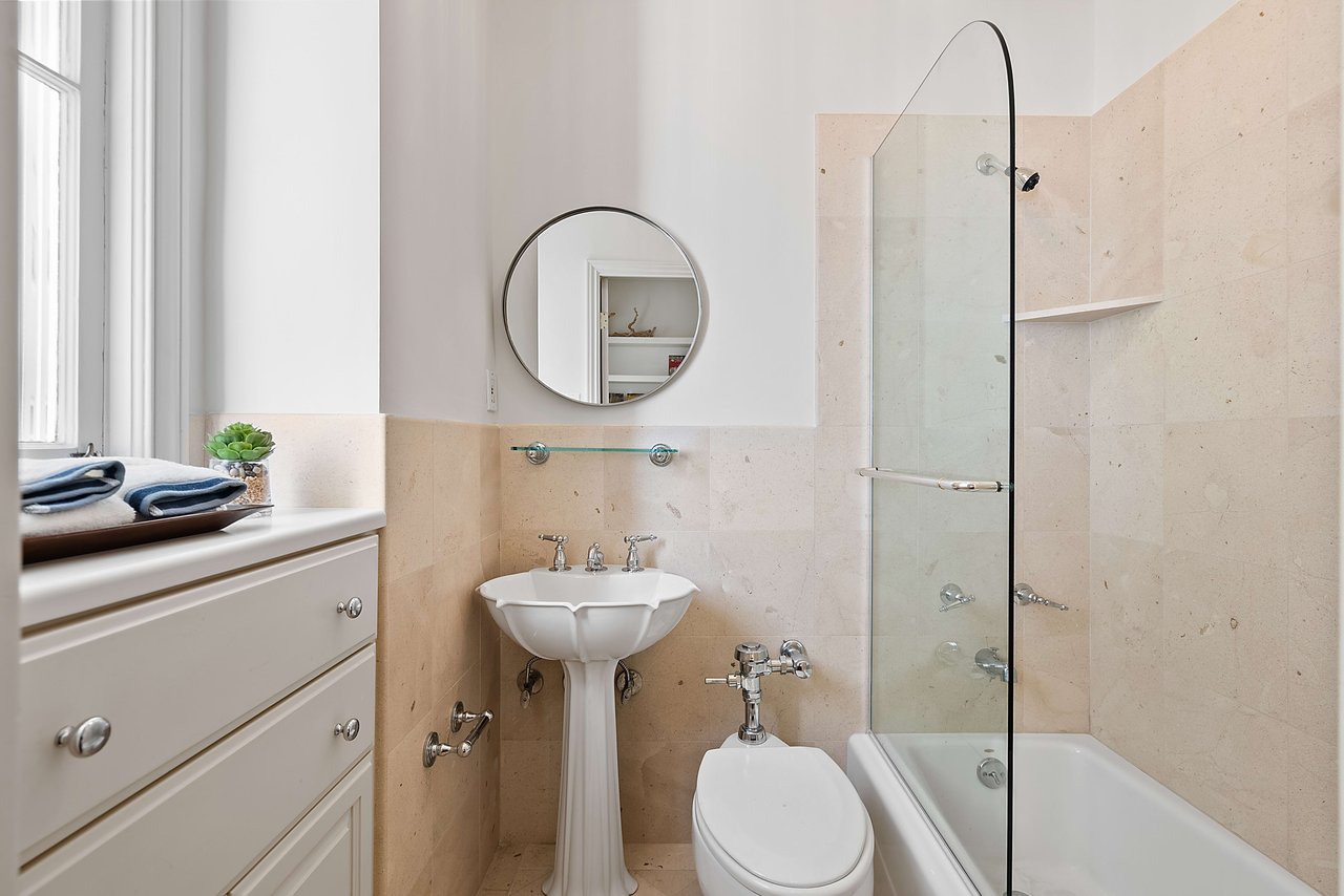 2127 Broadway St. Unit 1