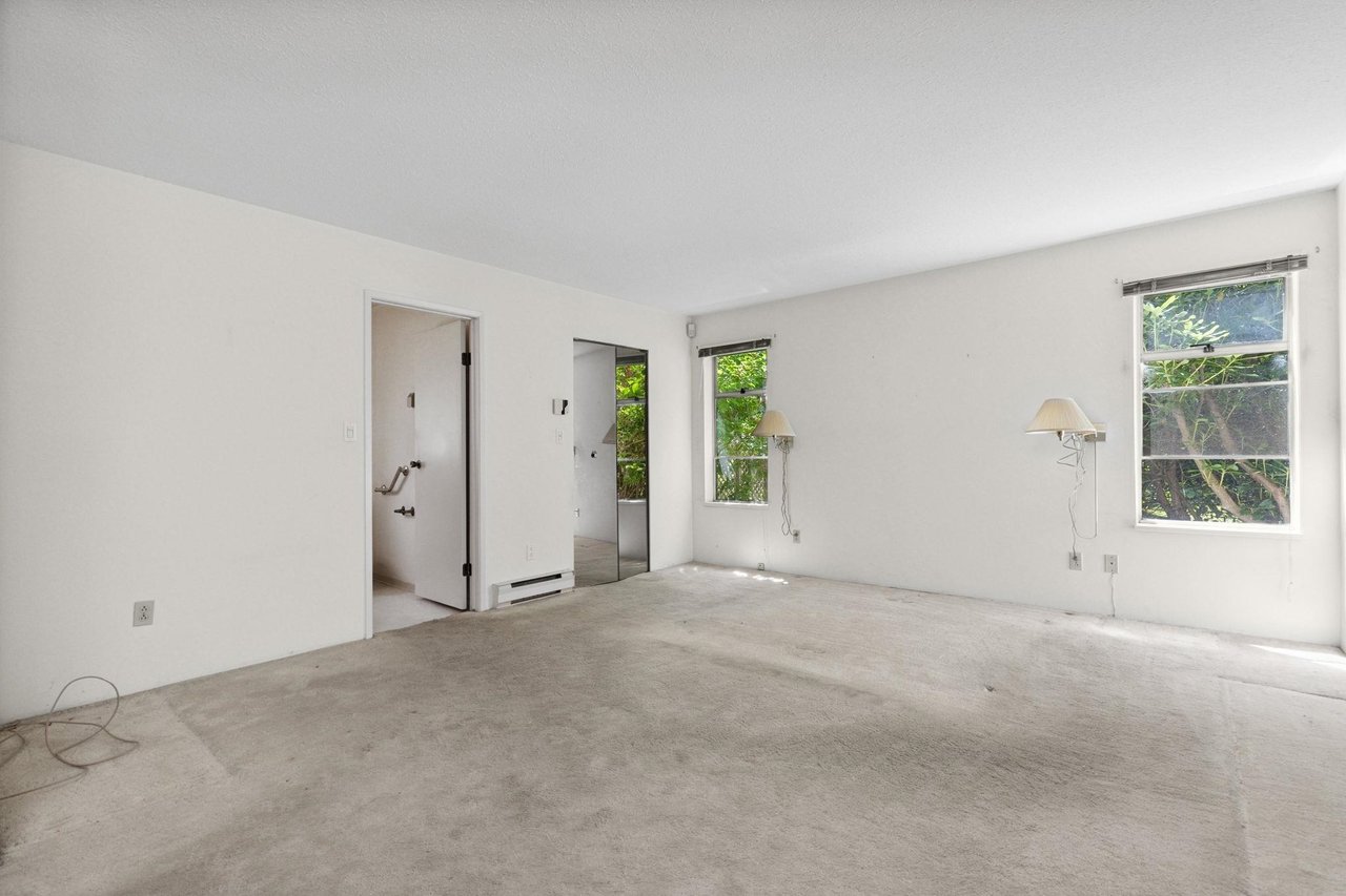 14324 25 Ave