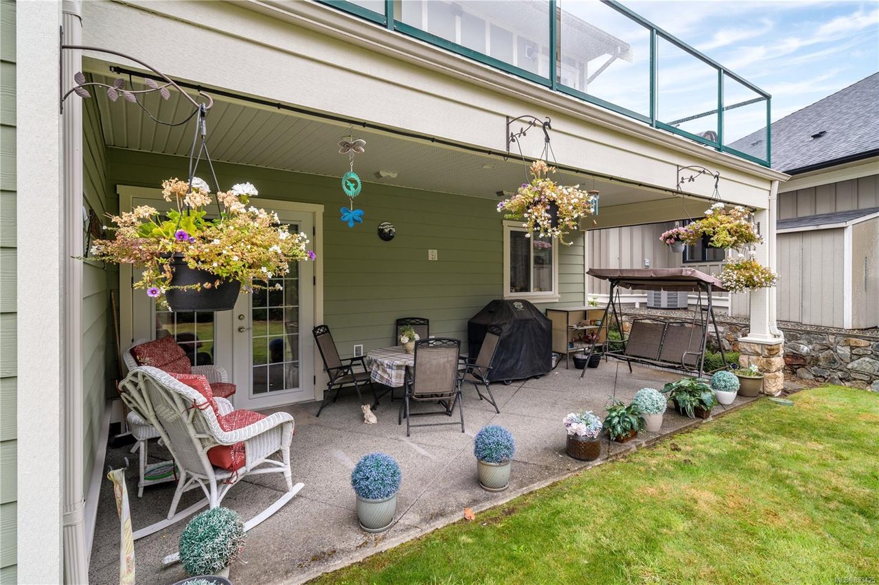 1260 Rockhampton Close