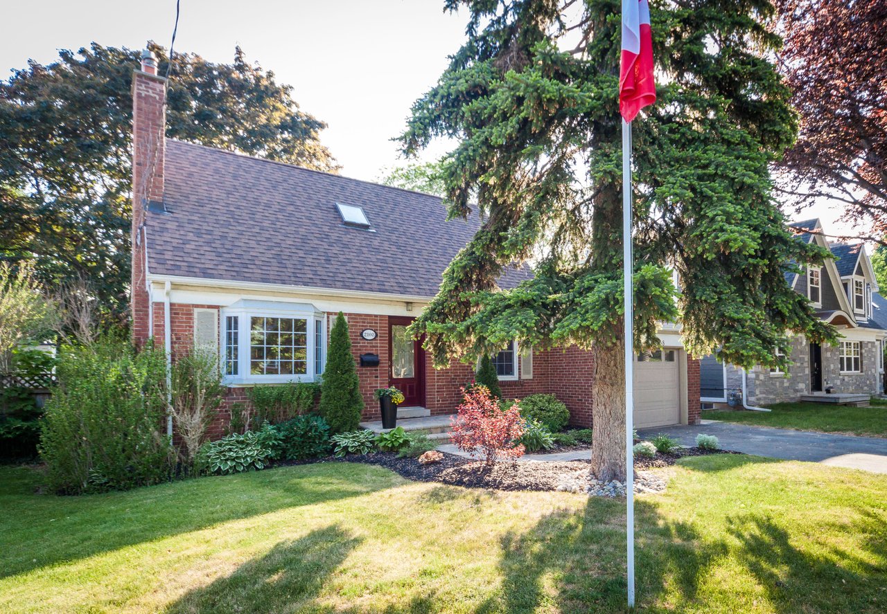 2108 Harvest Dr