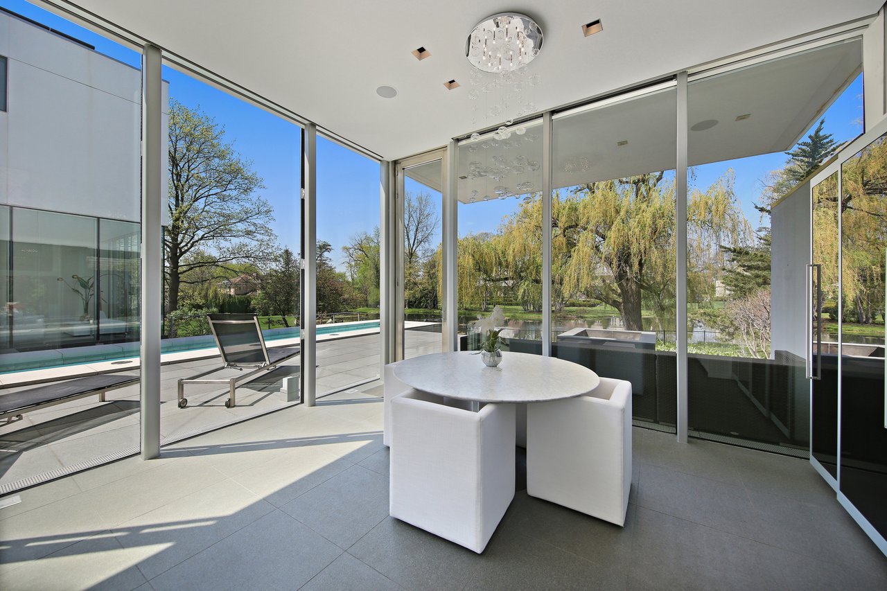 For Those Seeking An Extraordinary Lifestyle