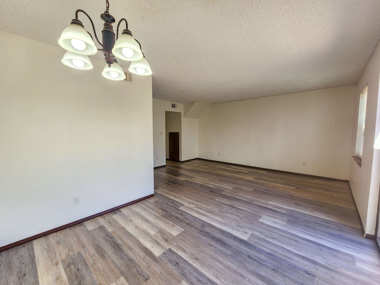 3901 N Kickapoo Unit 33