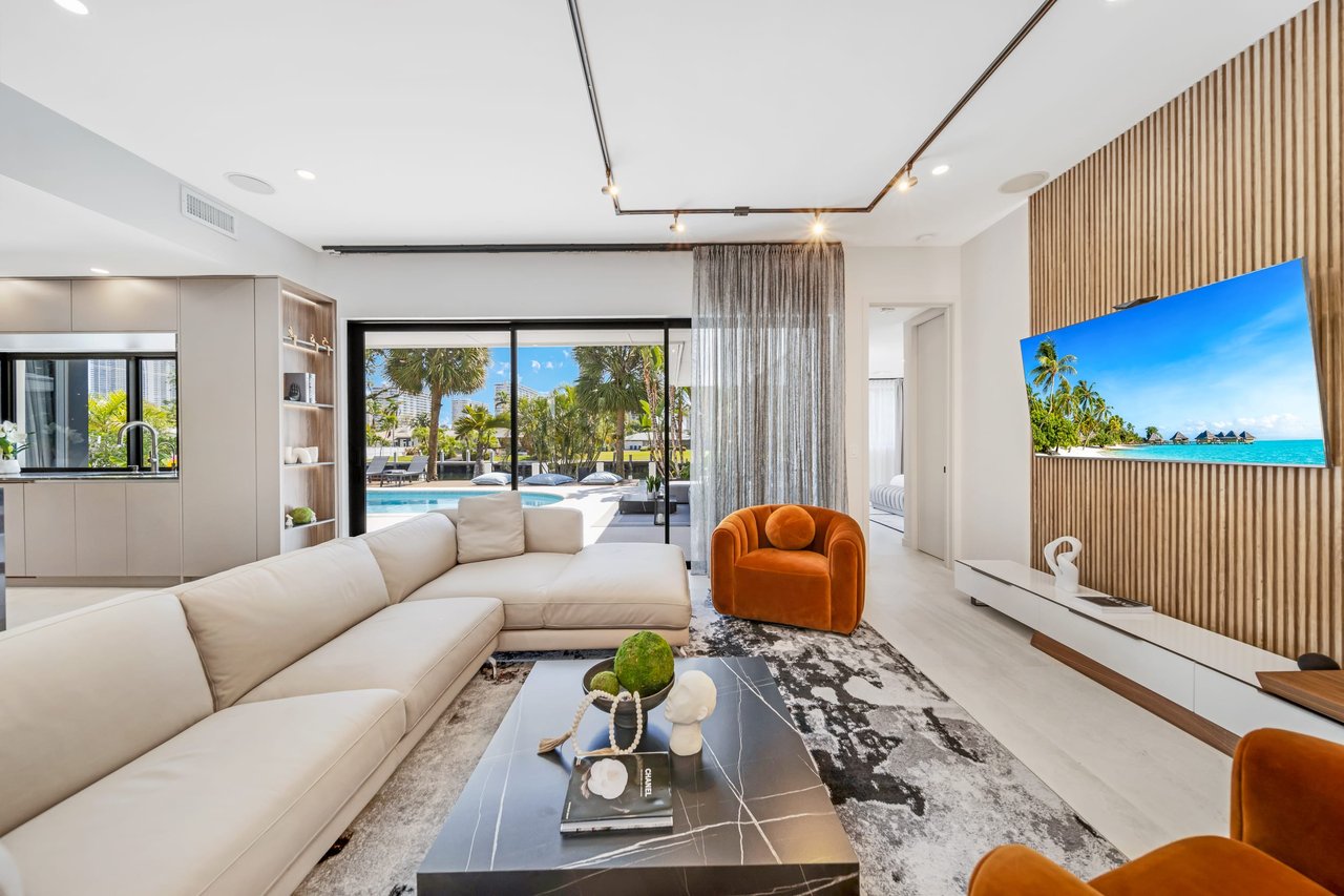 Short Term Rental Villa