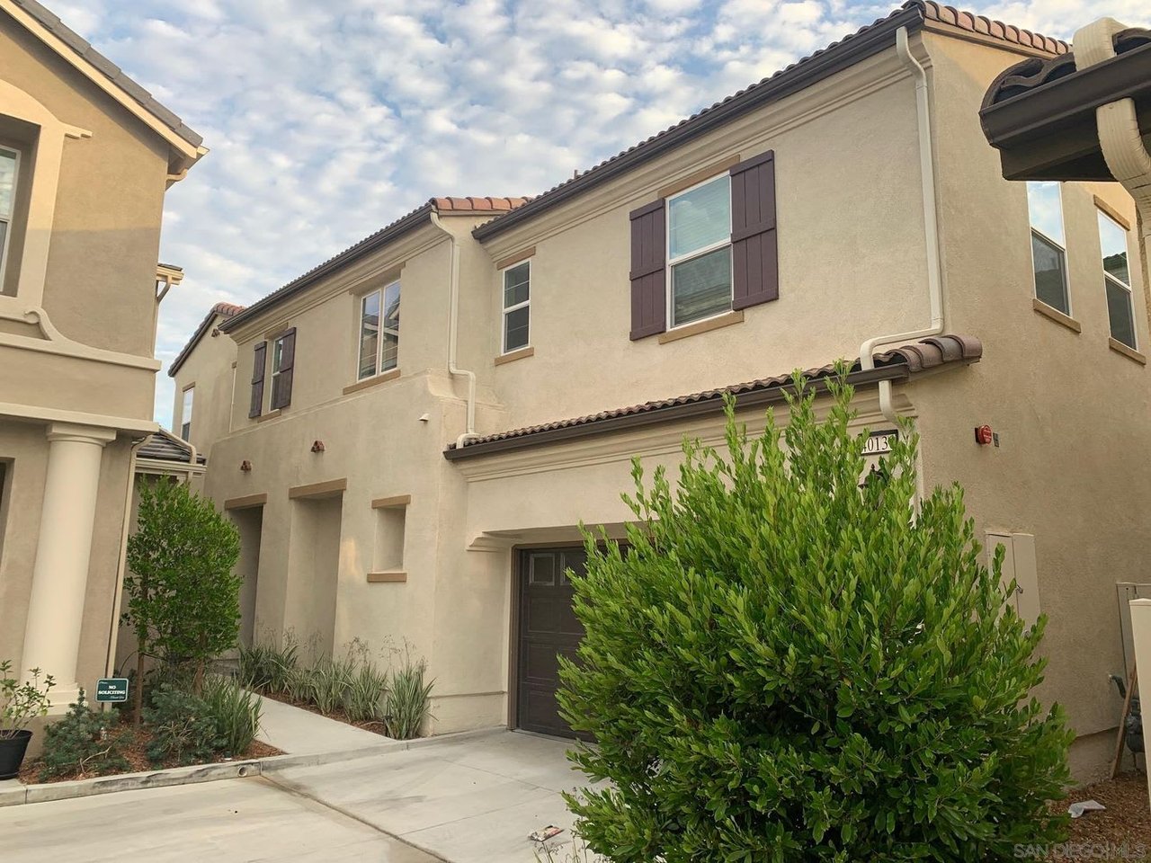 40130 Calle Real