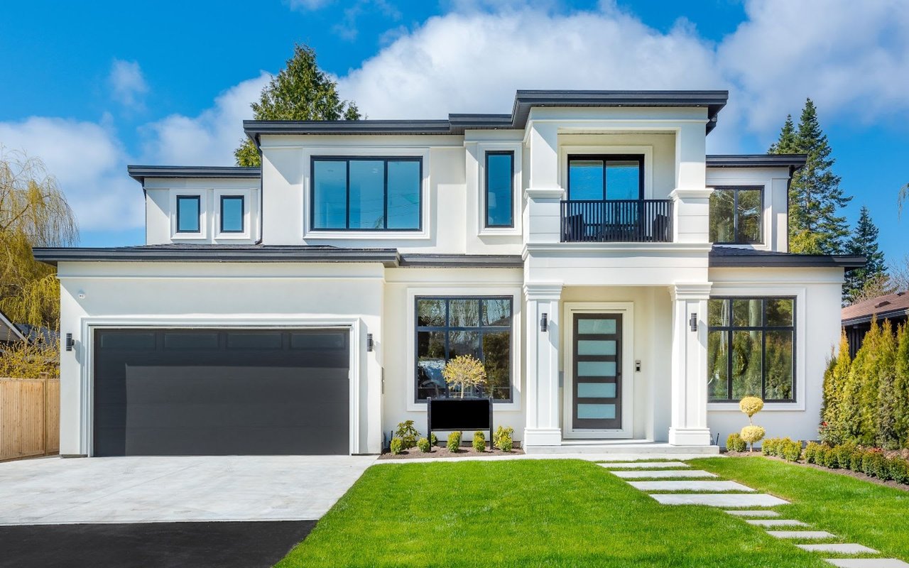 Is Buying a Second Home in the Laguna Hills Right for You?