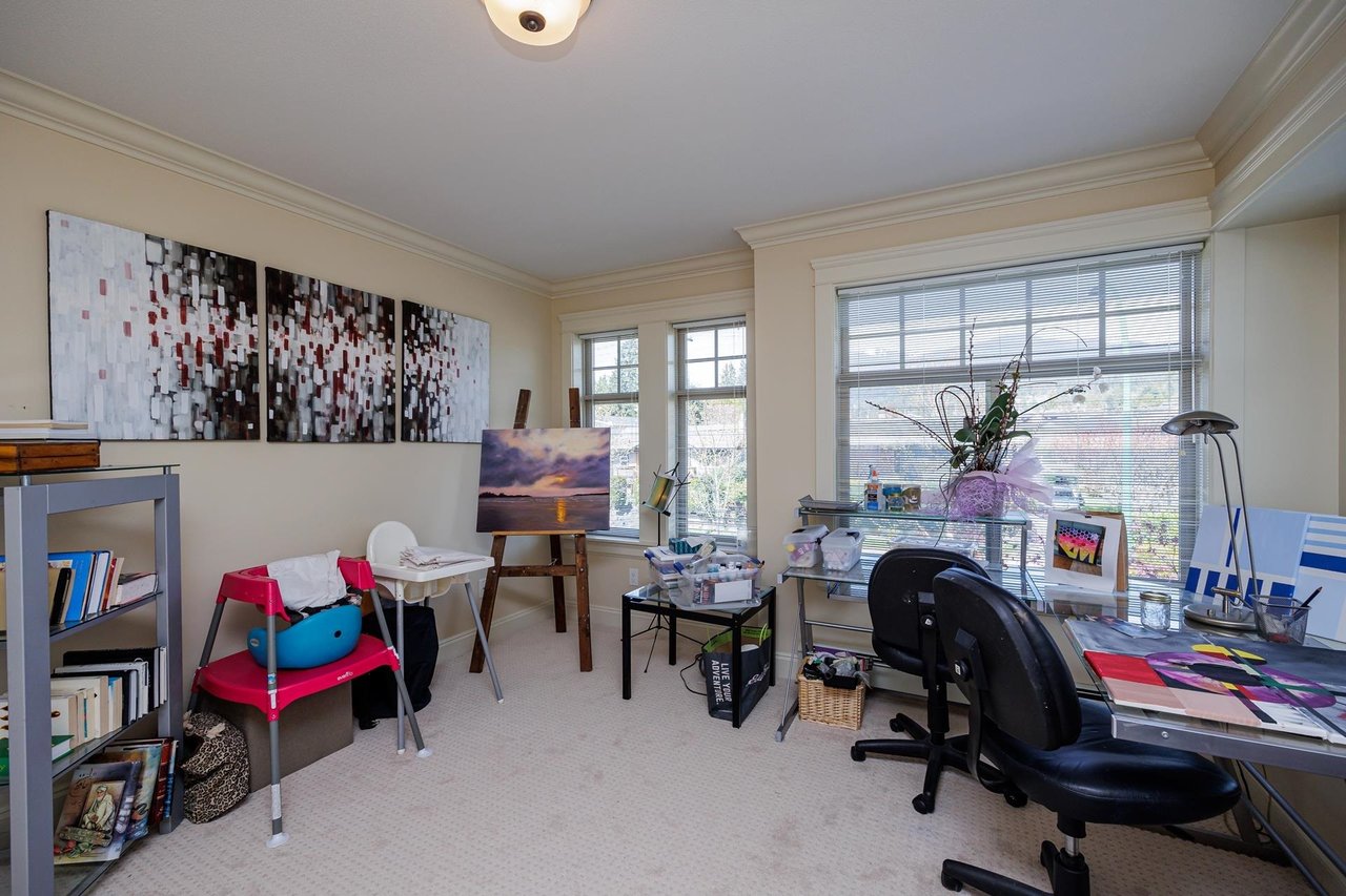 335 E 15th Street, North Vancouver