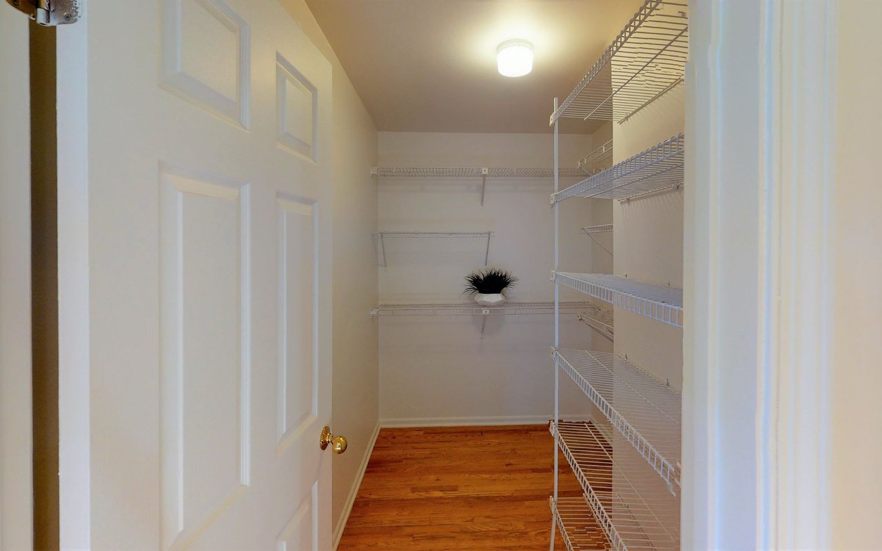 17 EXETER CT