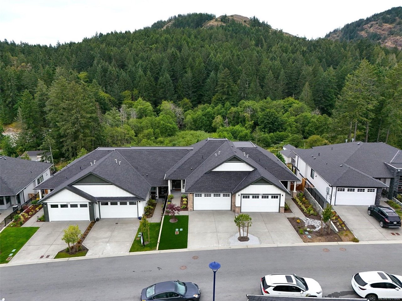 1283 Centauri Dr