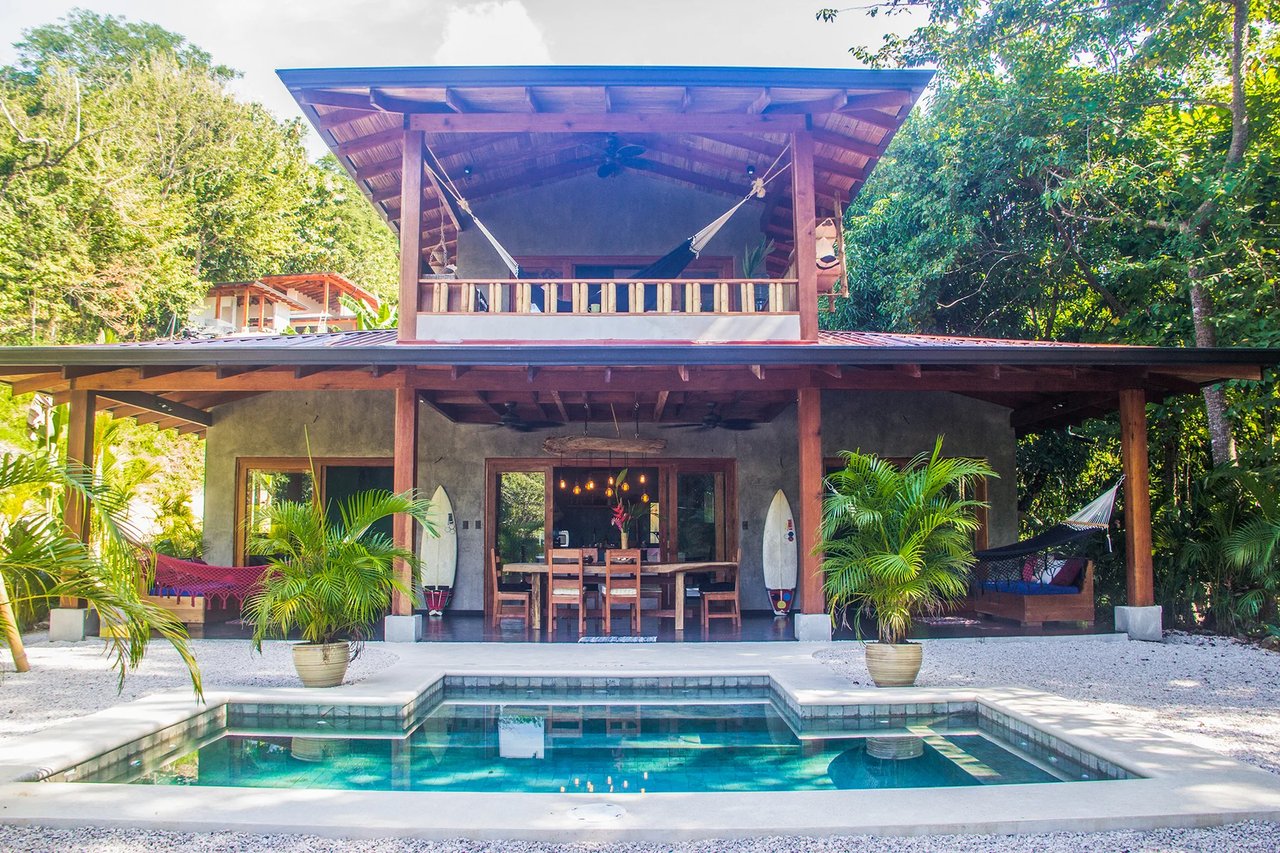 Balinese Vacation Rental Estate, Santa Teresa, Puntarenas