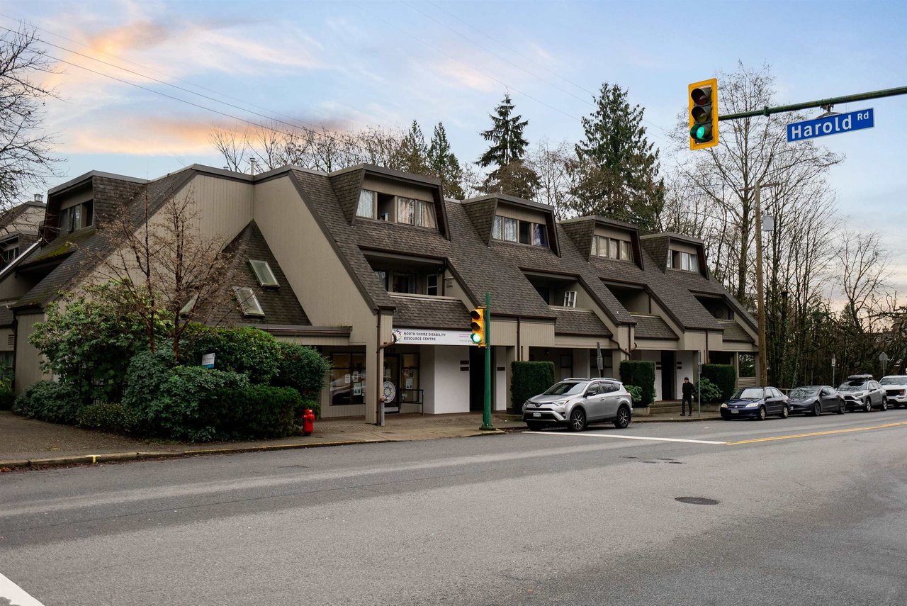 3146 Mountain Hwy
