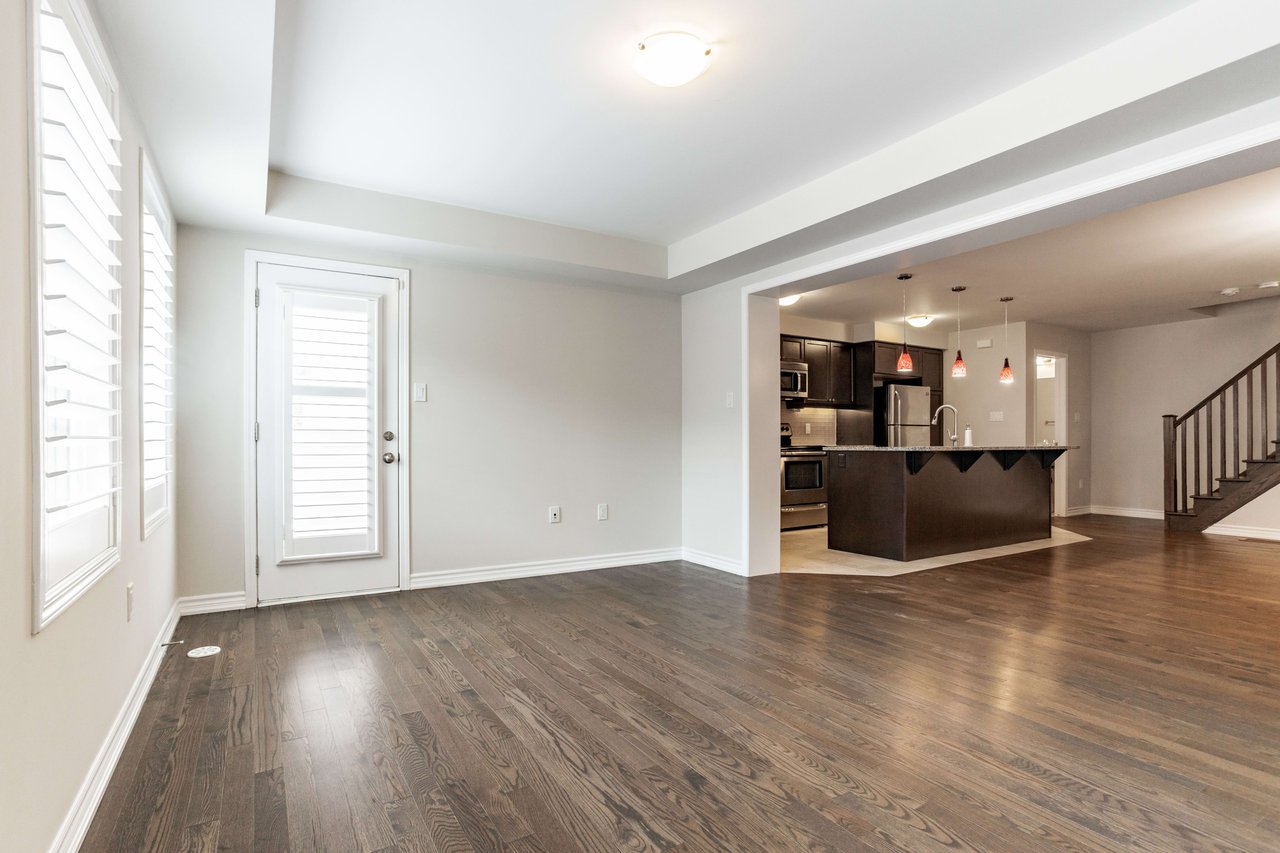 Townhome in Desirable Preserve Community!