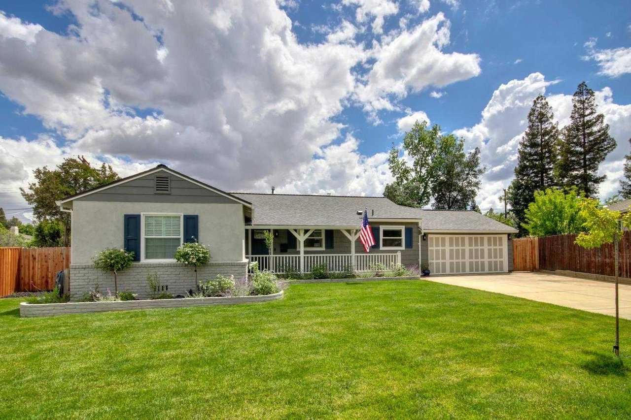 3719 Esperanza Drive