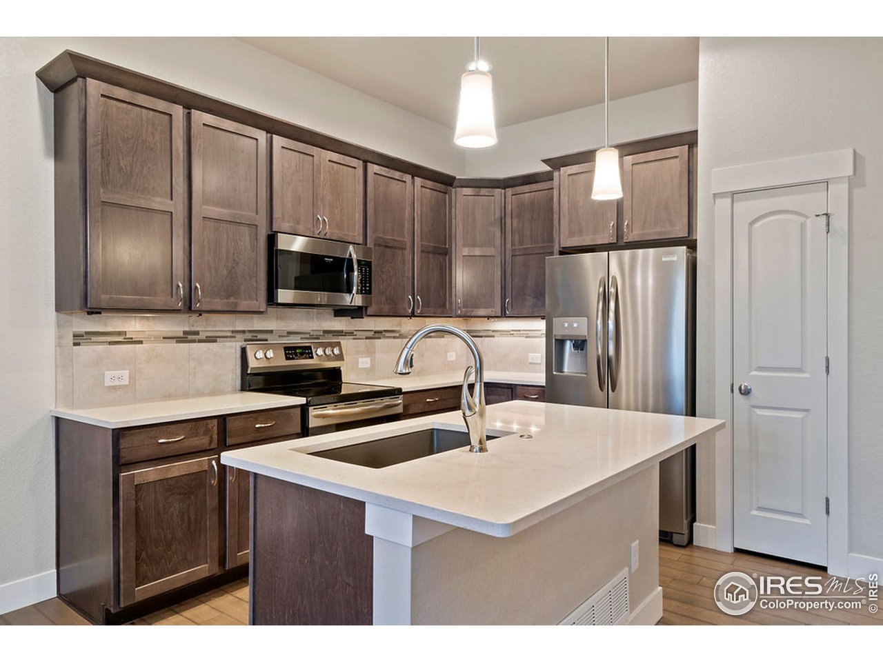 2429 Trio Falls Dr