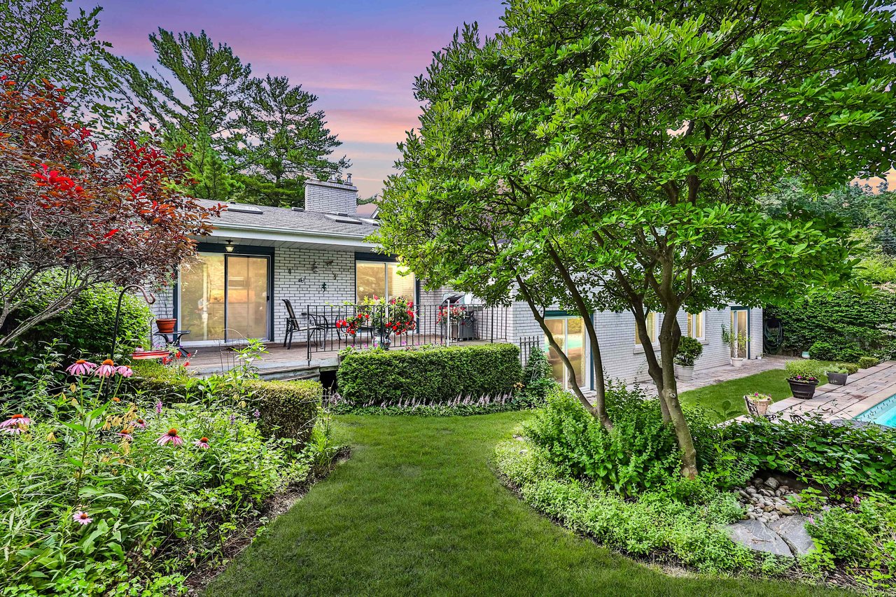 1483 Spring Rd