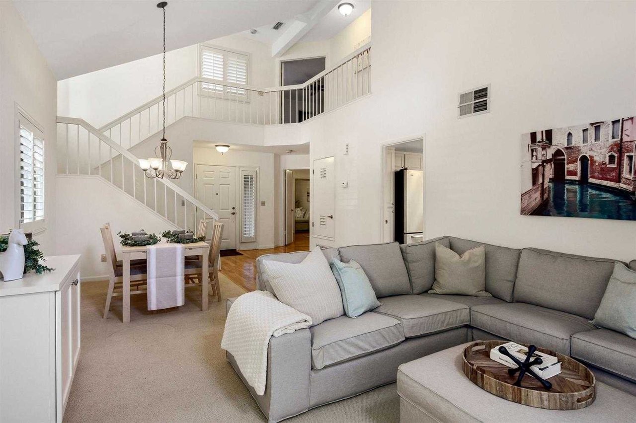 2062 University Park Drive