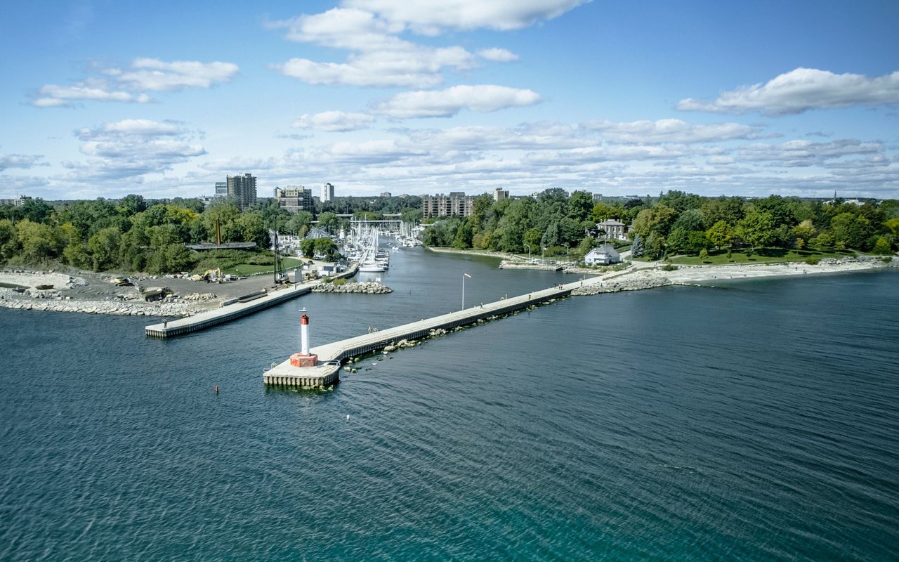 Neighbourhood Highlight: Oakville