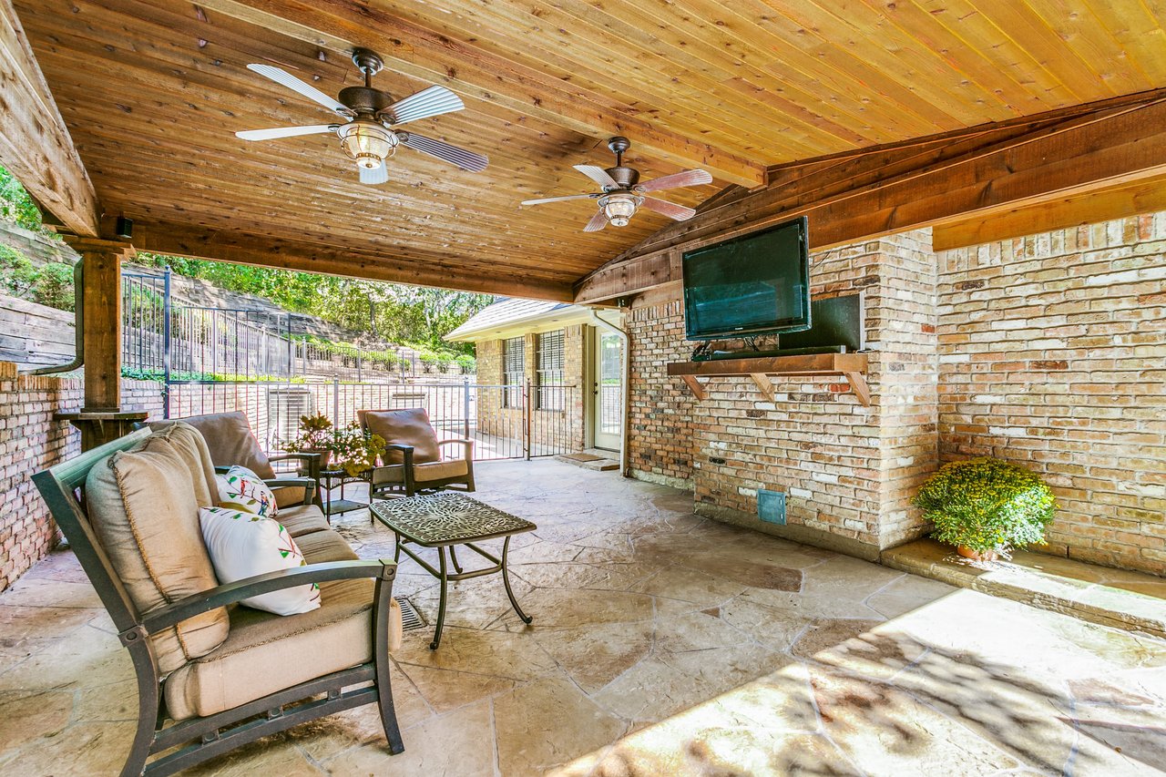3031 Parr Lane