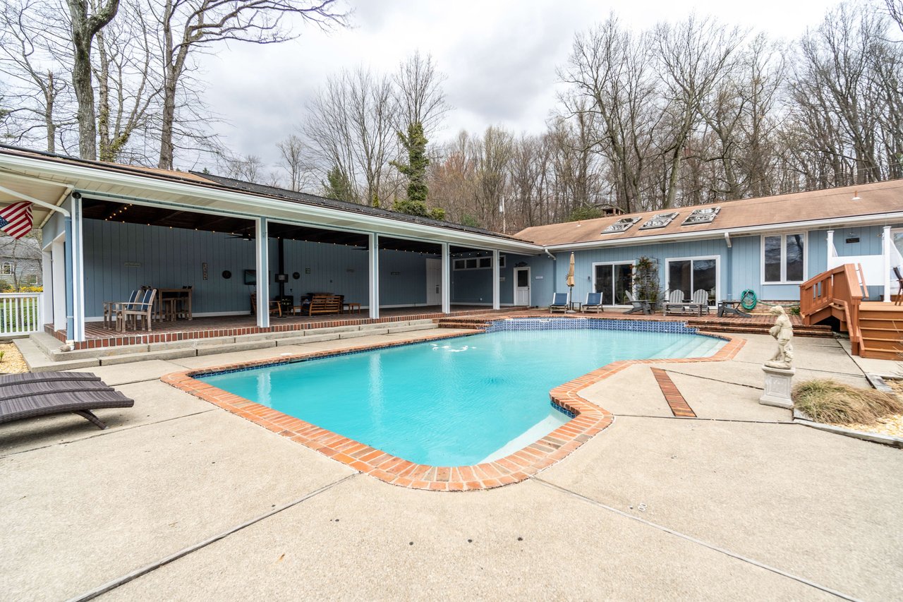 20 Radtke Road, Randolph, NJ 07869
