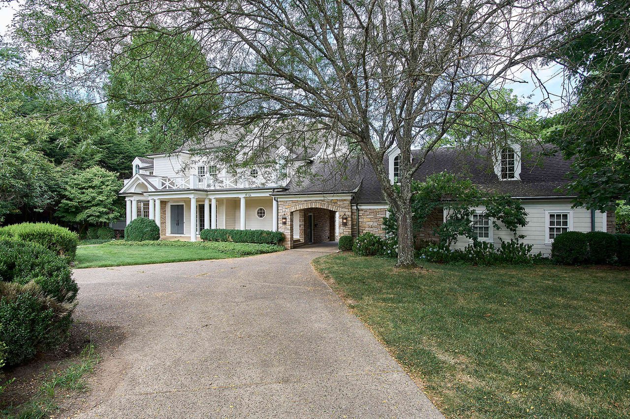 1 Norwood Rd, Charleston, WV 25314