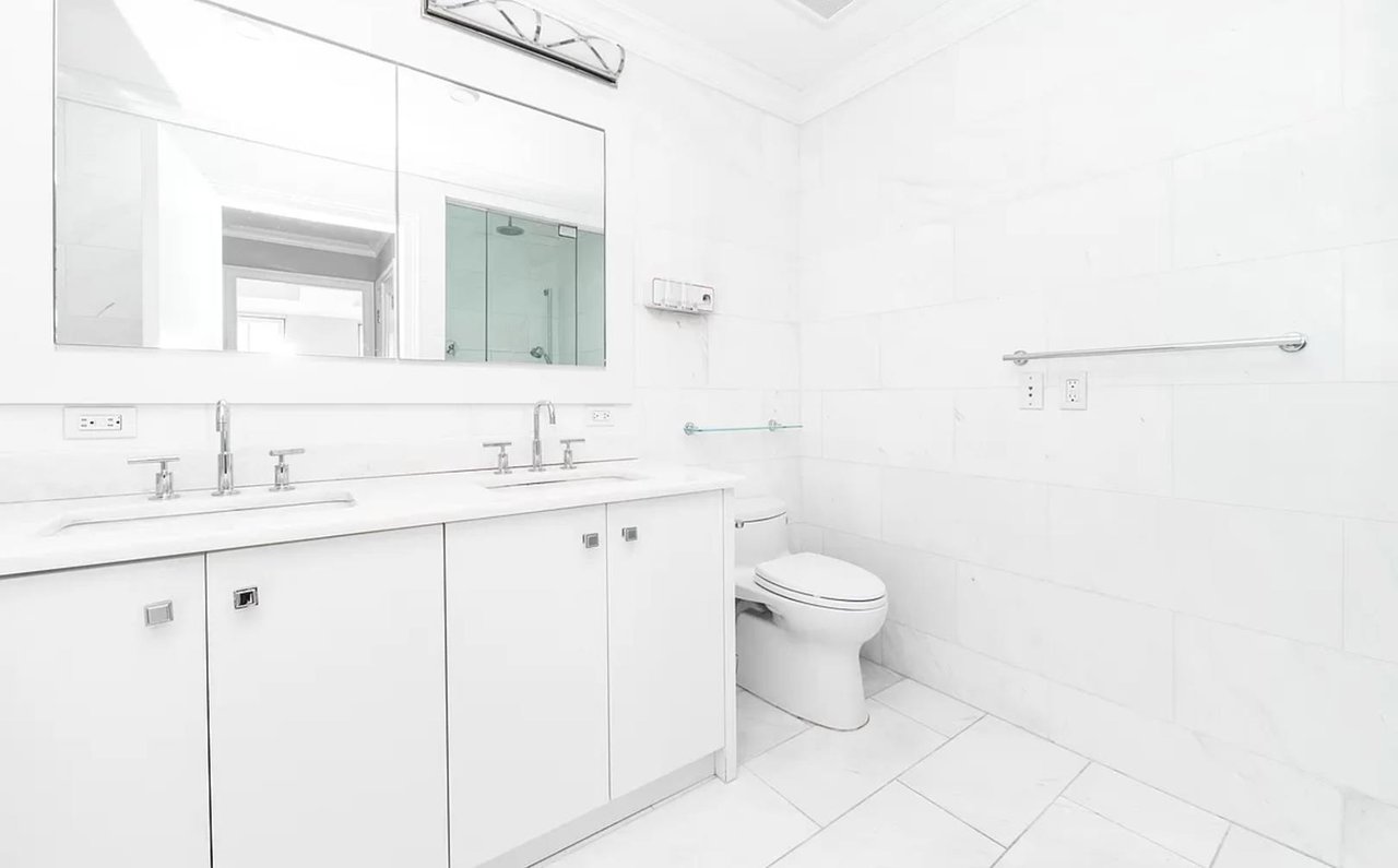 227 East 67th Street, Apt 4