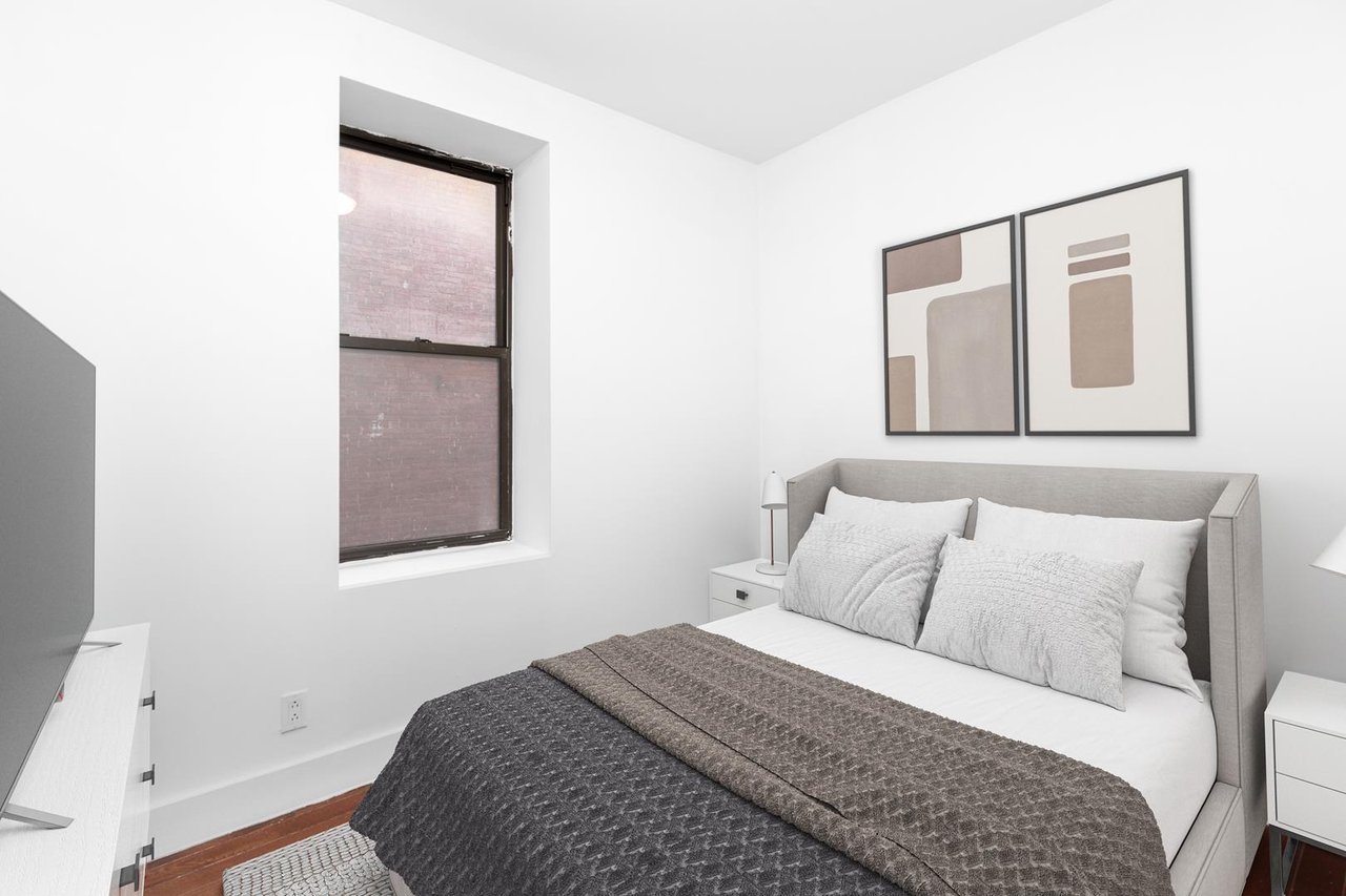 216 Macon Street, Apt 7