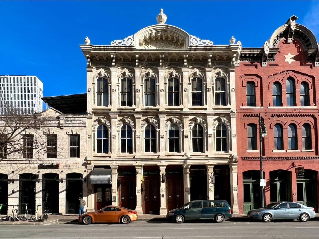 Hannig Row | Sublease