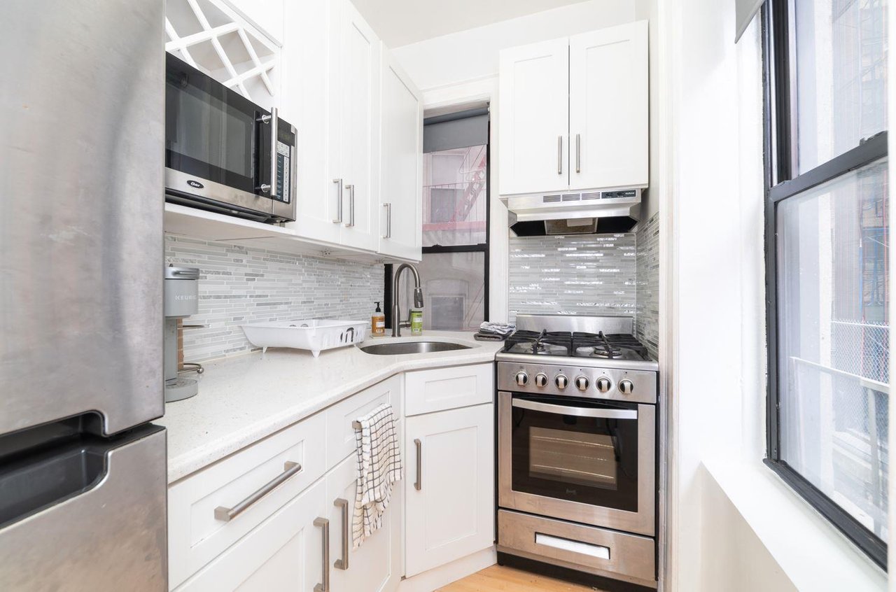 4-6 West 105th Street, Apt 1-F