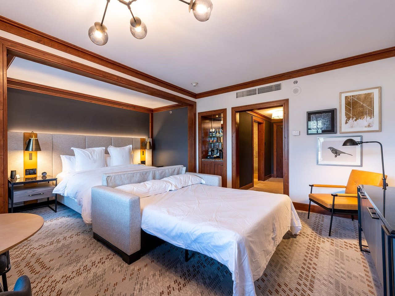 562-4591 Blackcomb Wy