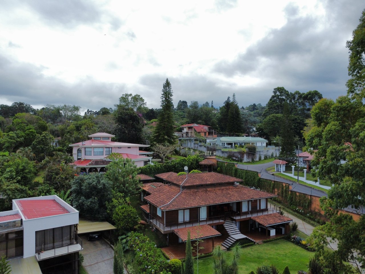 Forest View Luxury Residence, Curridabat, San Jose