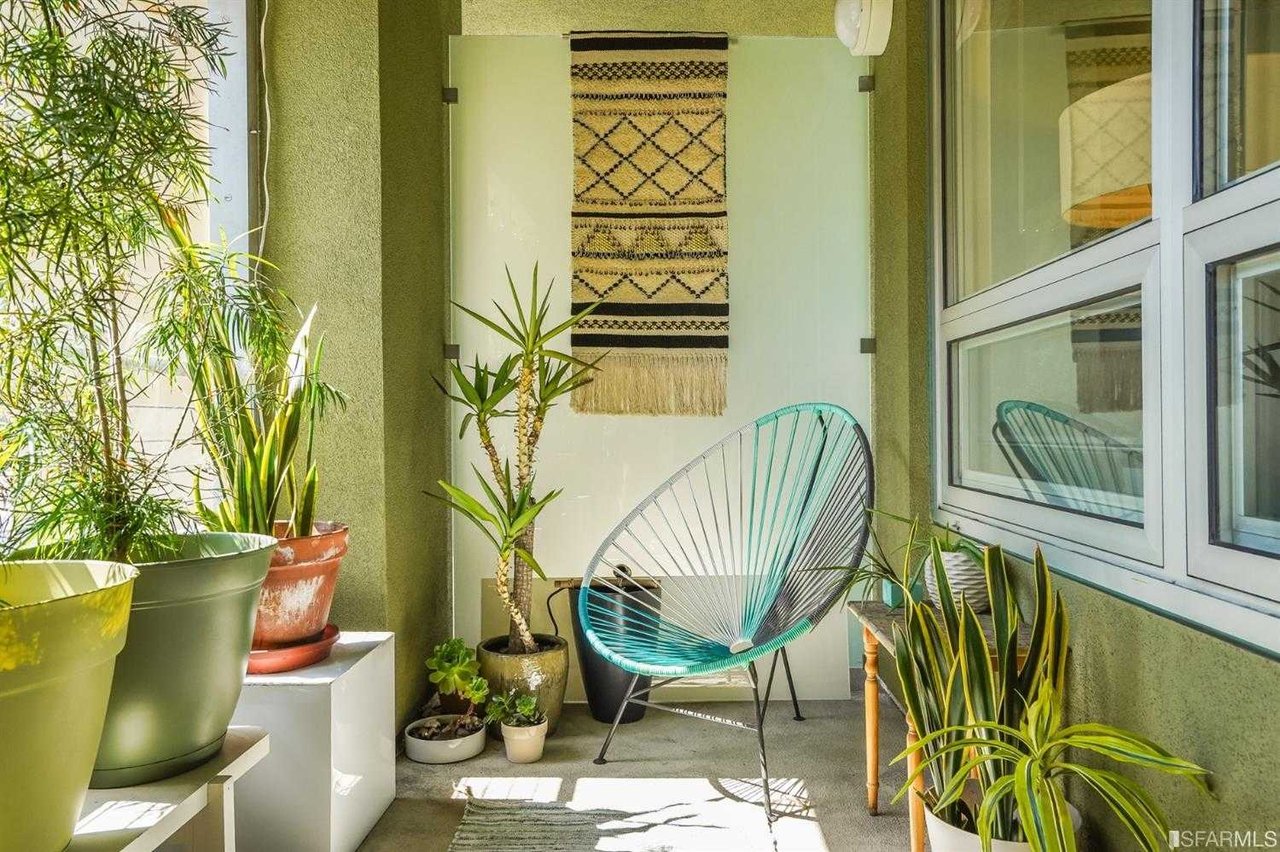 750 Van Ness Avenue Unit 206