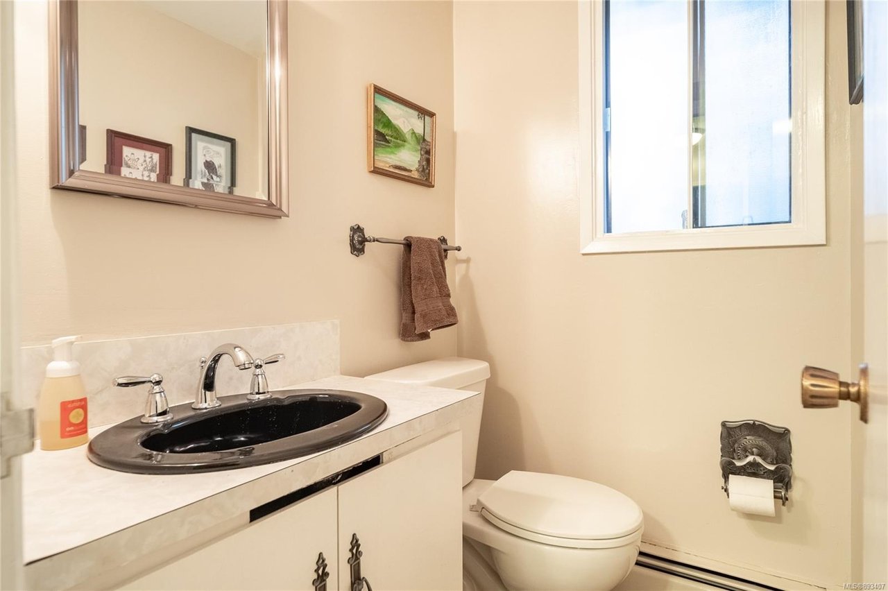 4105 Bridlewood Crt