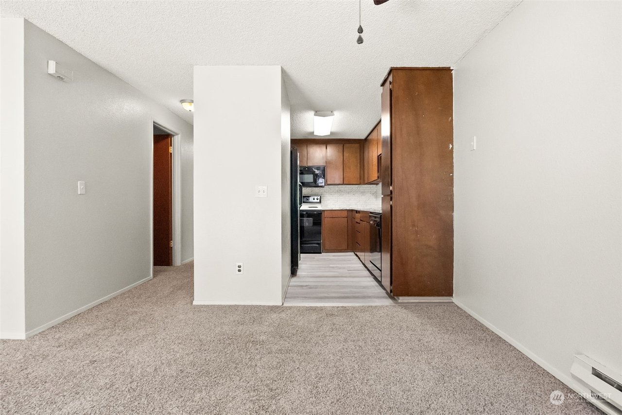 3253 SE Goldmaur Ct
