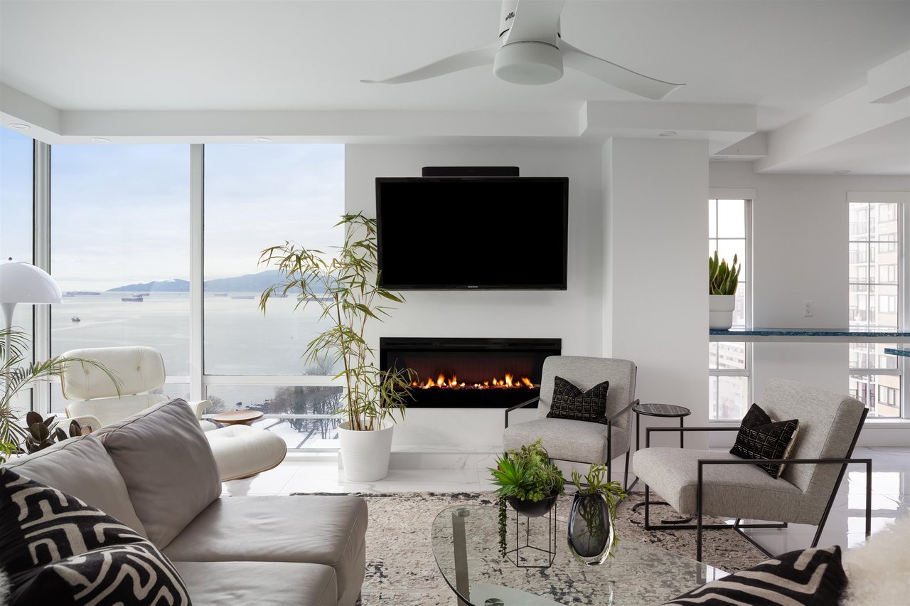 2002-1311 Beach Ave