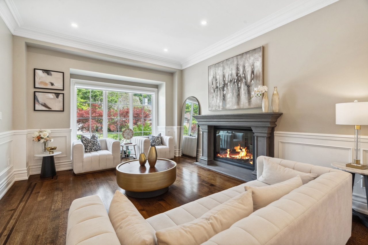 SOLD: Exceptional & Refined 