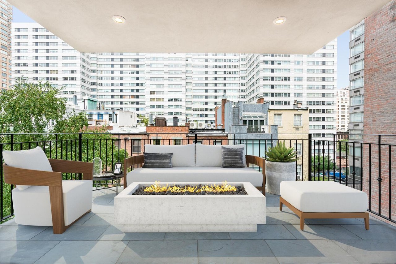227 East 67th Street, Apt 4