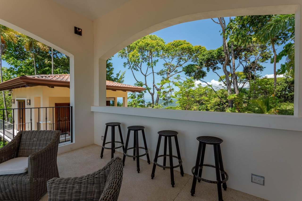 Private Ocean View Estate, Dominical, Puntarenas