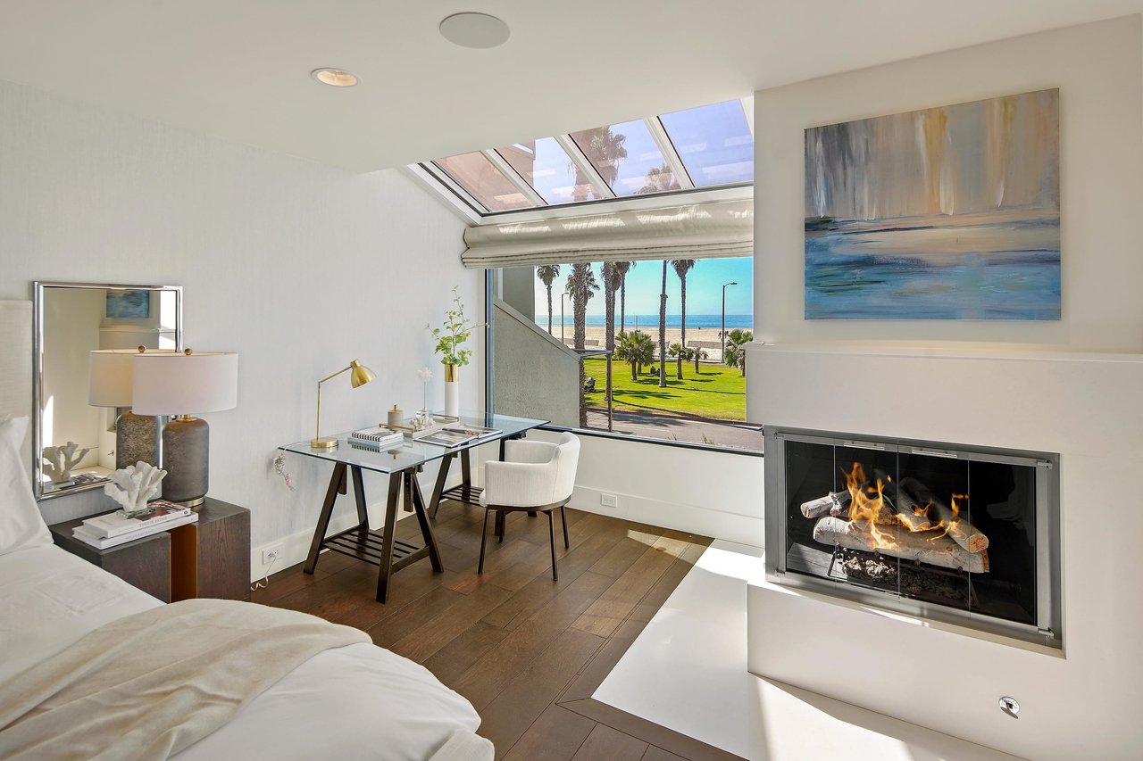 18 Sea Colony Drive