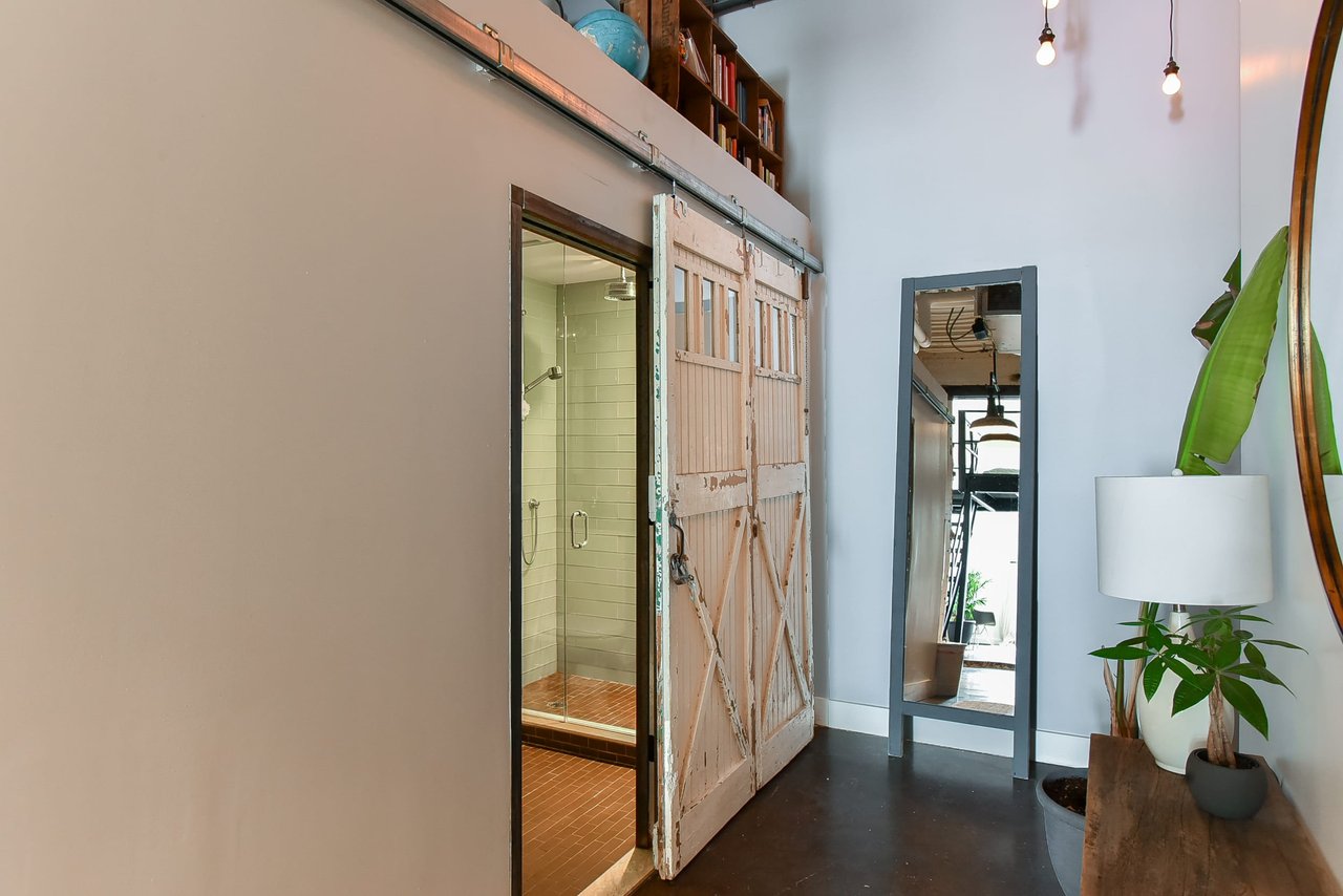 I-ZONE LOFTS