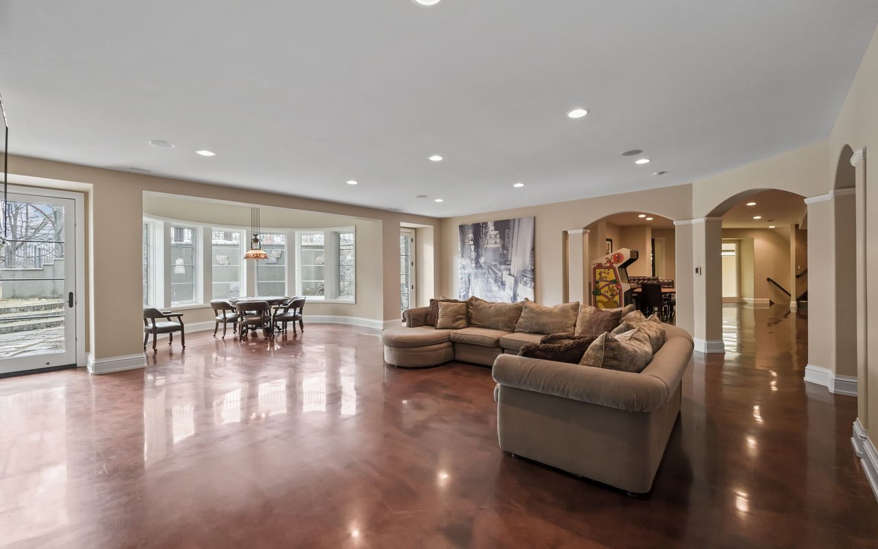 26565 Scenic Drive