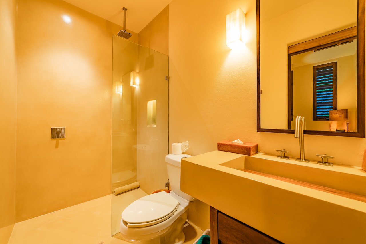 4 bedroom, Single Family Homes, Villa Mactzil, Montecito Beach Village