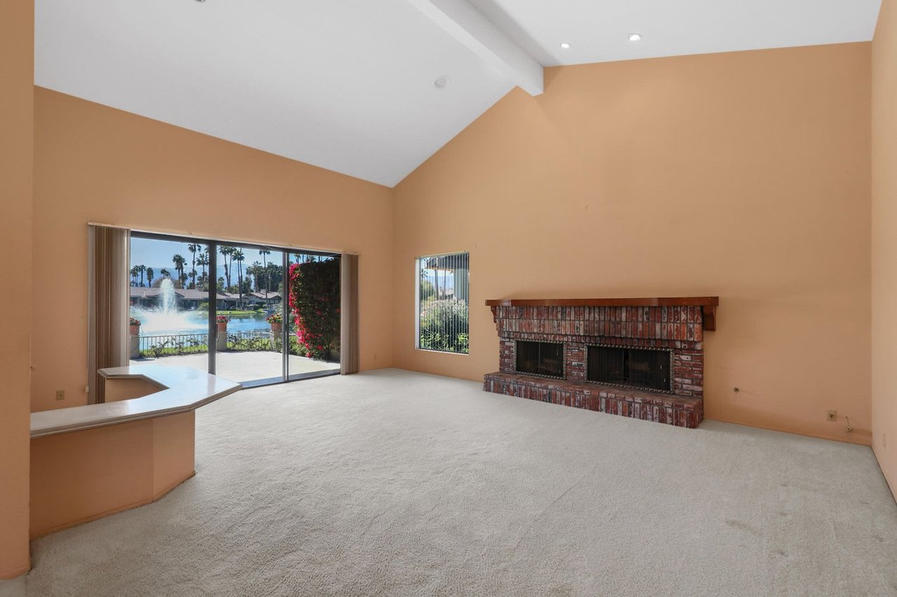 363 Bouquet Canyon Dr