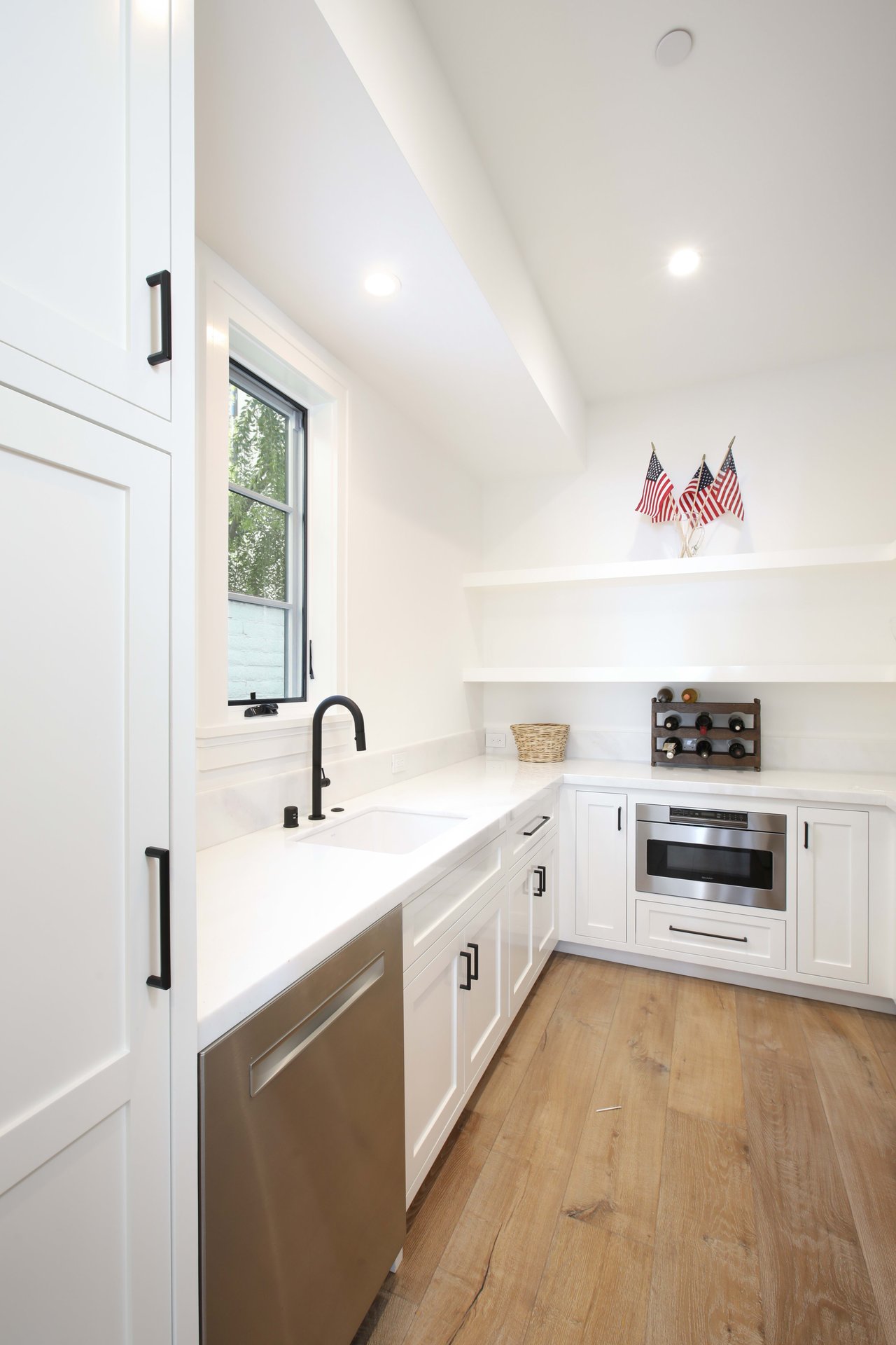 308 Poinsettia Avenue
