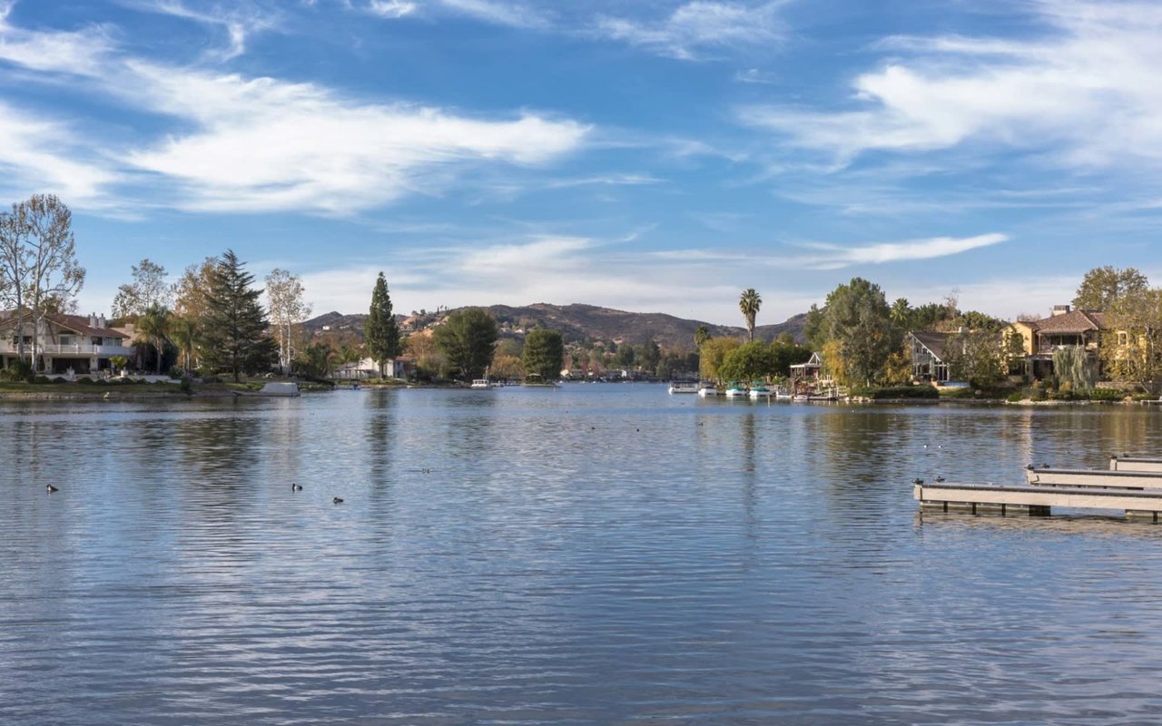 Thousand Oaks