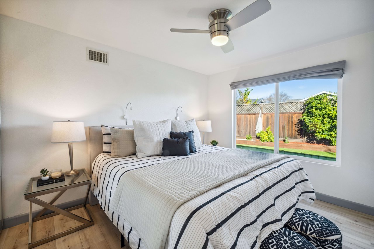 6044 Palm Springs CIR