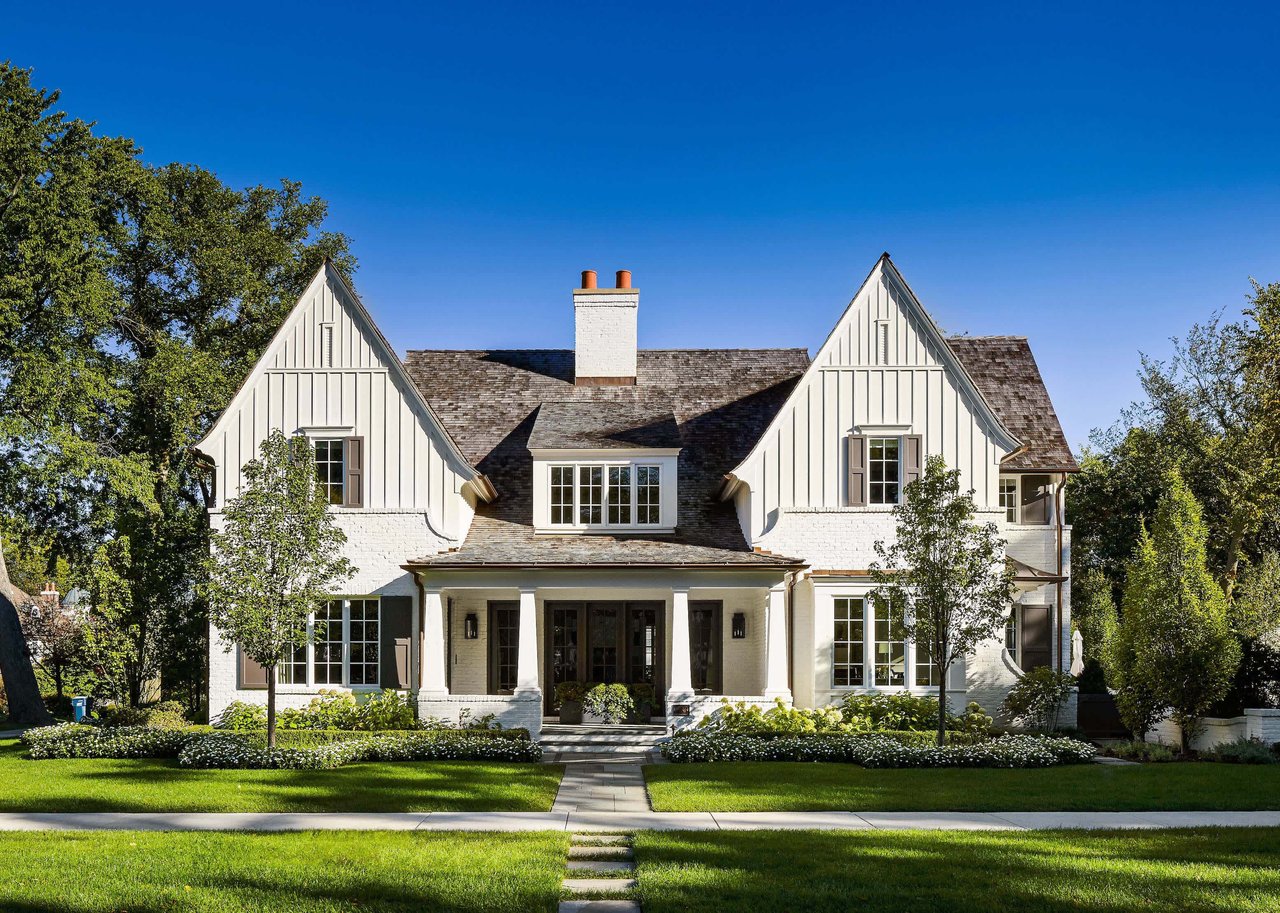 Luxury at Its Best in the Heart of Town