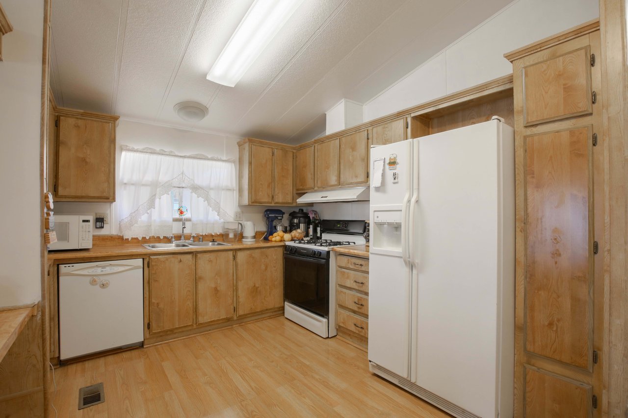 1250 North Kirby St Space 9