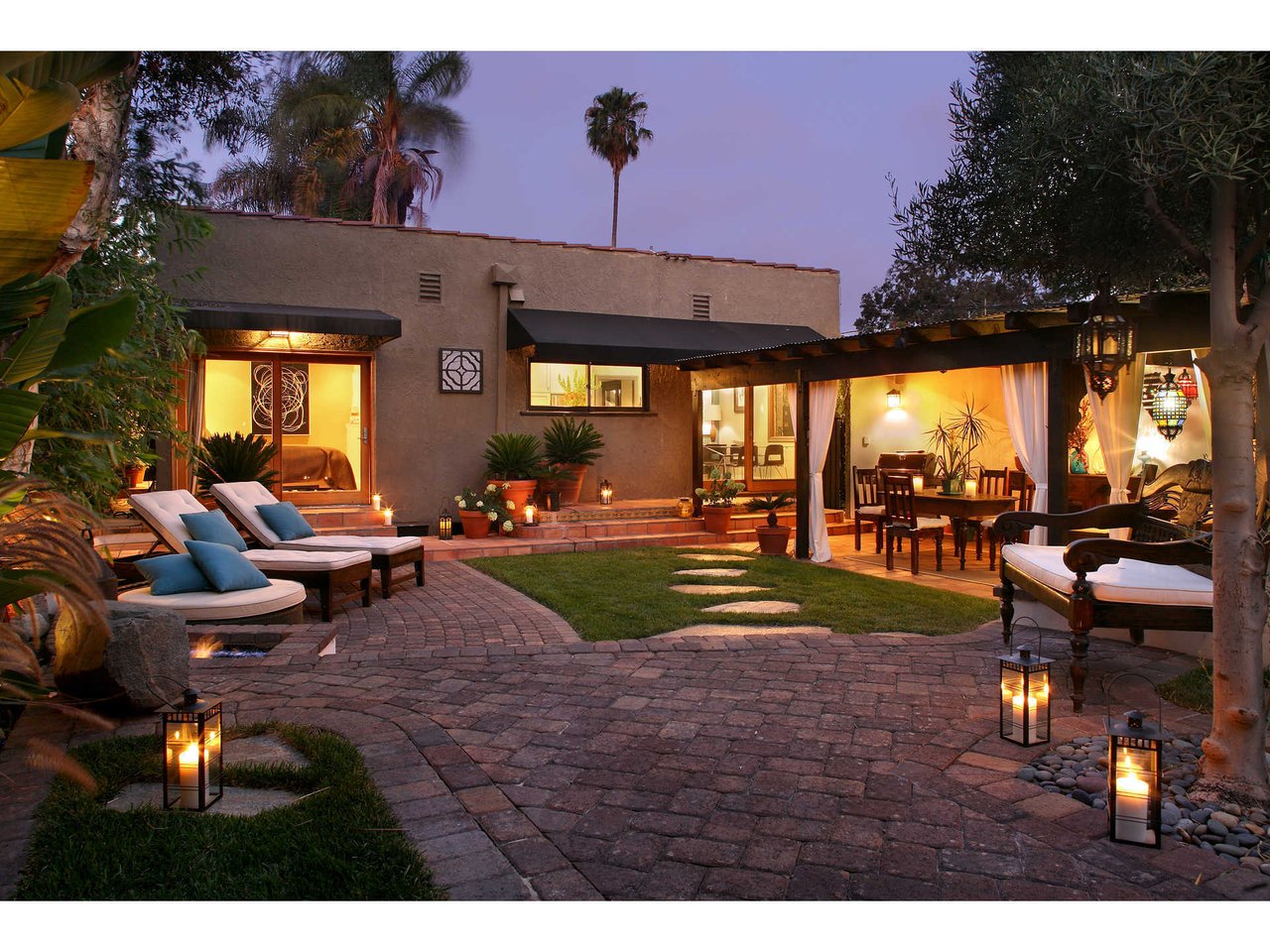819 N La Jolla Ave