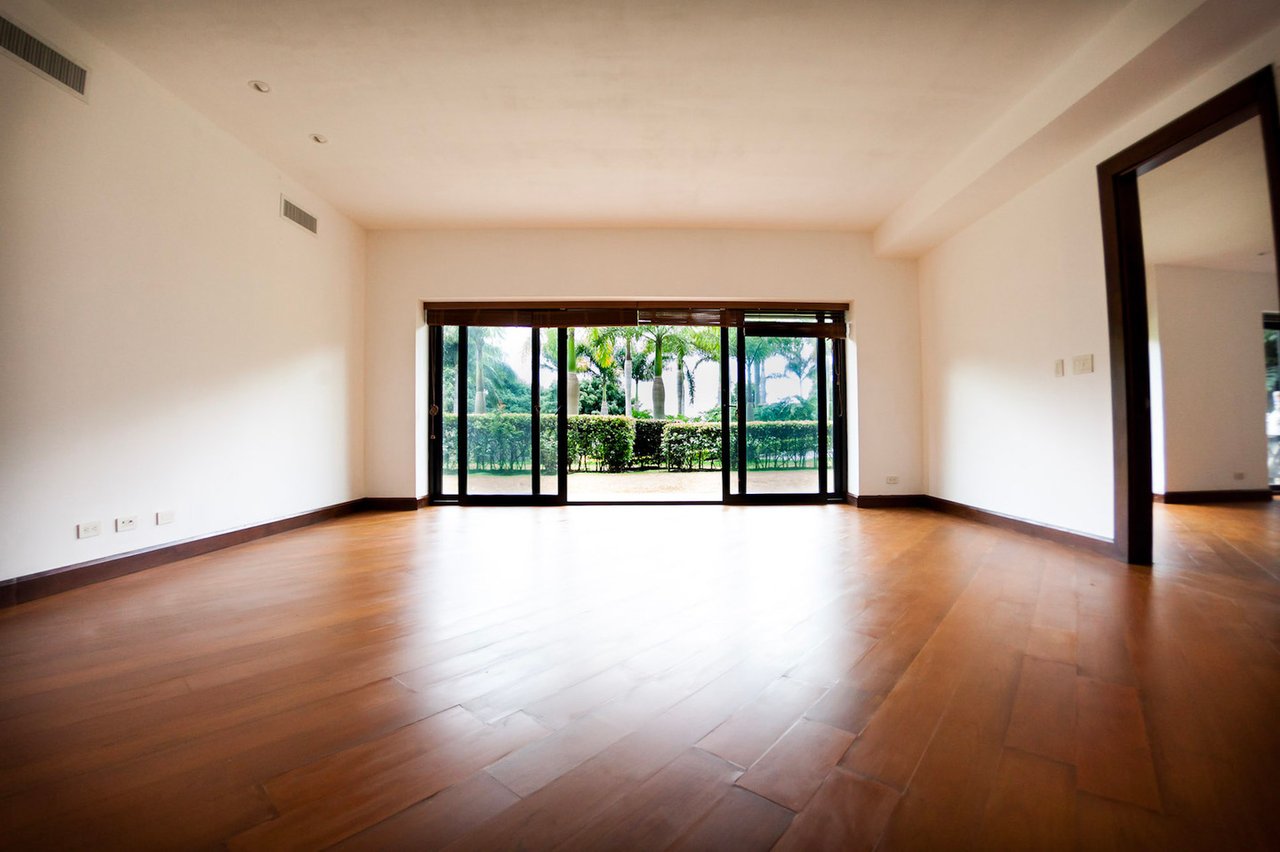 Private Garden Hillside Condo, Escazu, San Jose
